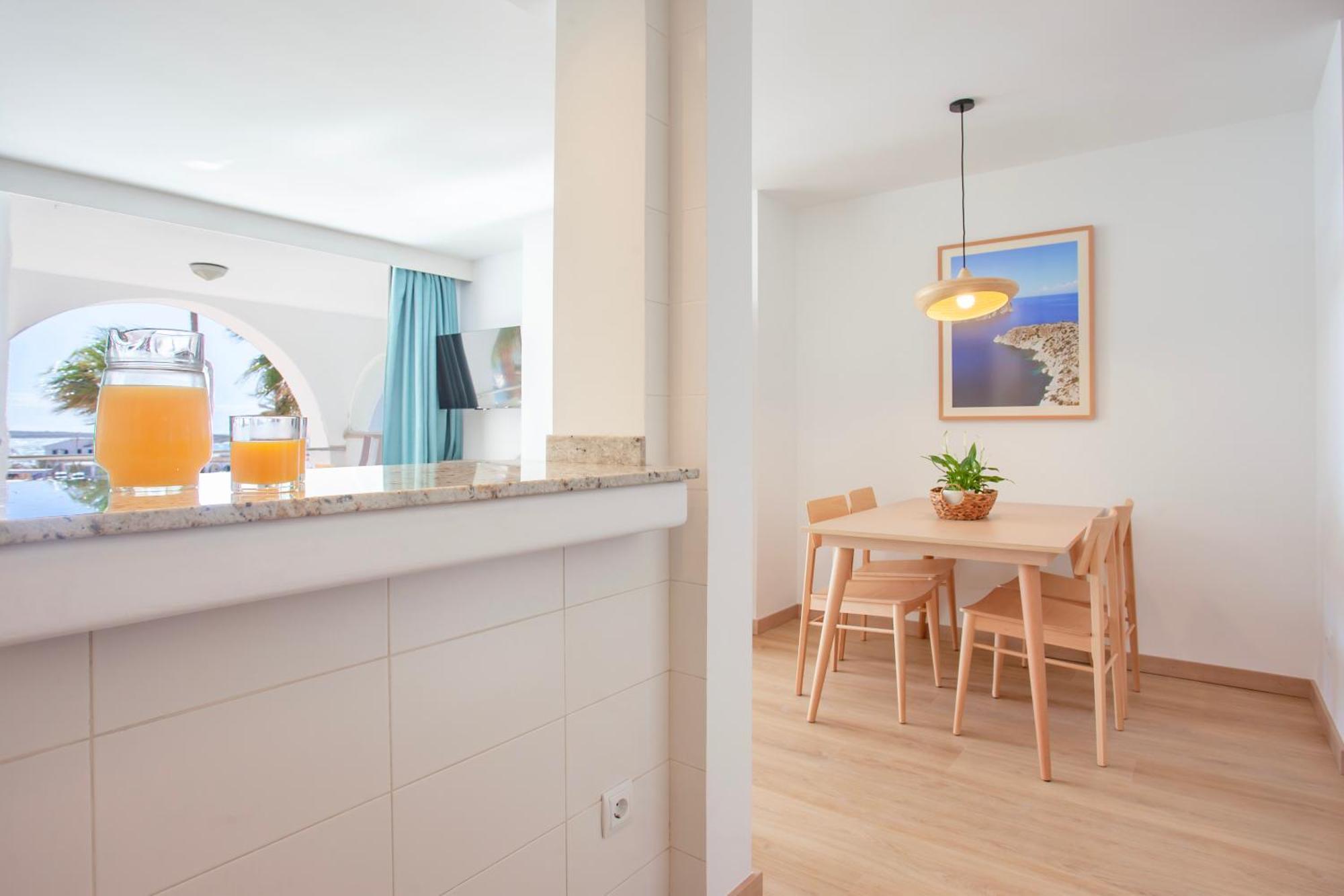 Apartaments Edificio Puerto Colonia de Sant Jordi Luaran gambar