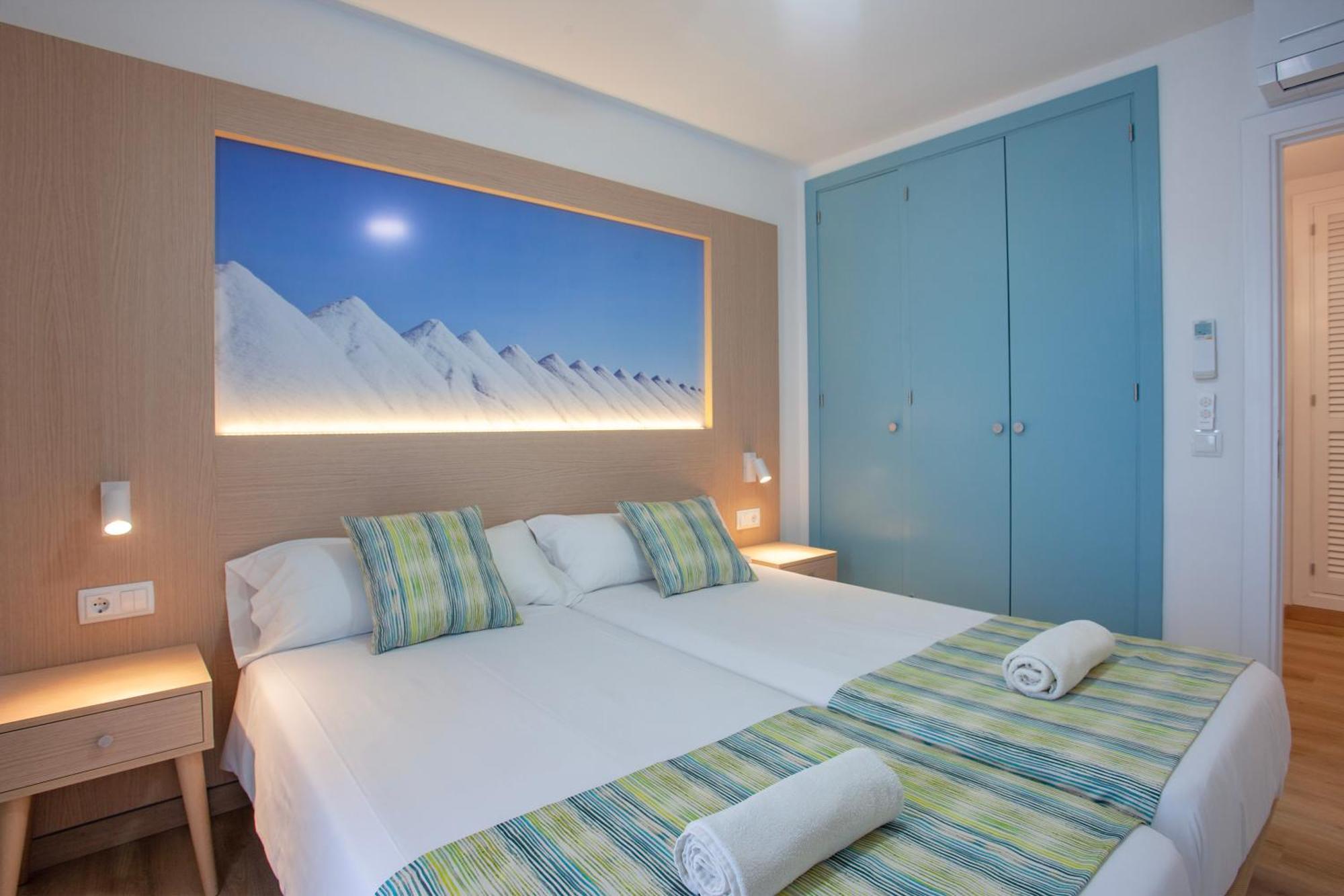 Apartaments Edificio Puerto Colonia de Sant Jordi Luaran gambar